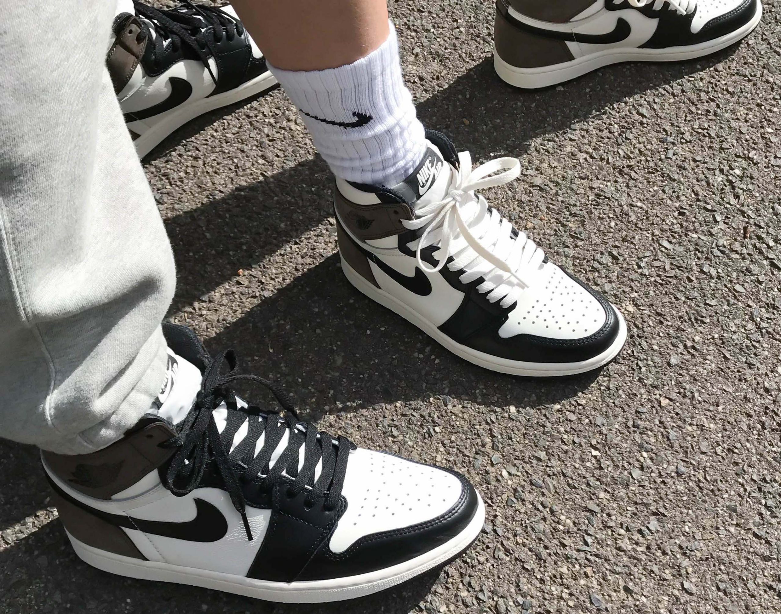 Nike Air Jordan 1 Retro High “Dark Mocha” Sneakers - Image 4